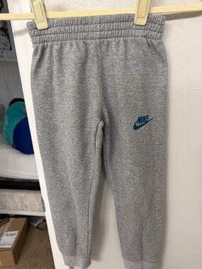 Nike Gray Jogger Sweatpants with Teal Logo